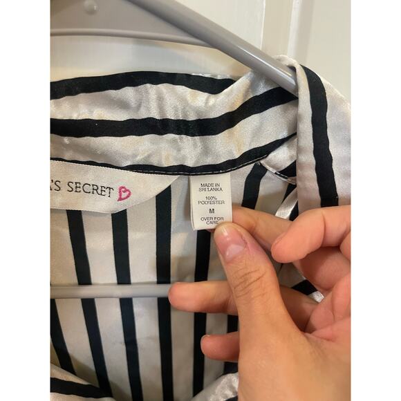 VS Victoria Secret black and white stripe shirt size M - Picture 3 of 5